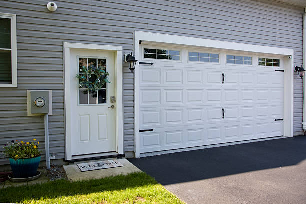 24/7 Emergency Garage Door Roller Replacement experts in Roanoke, VA